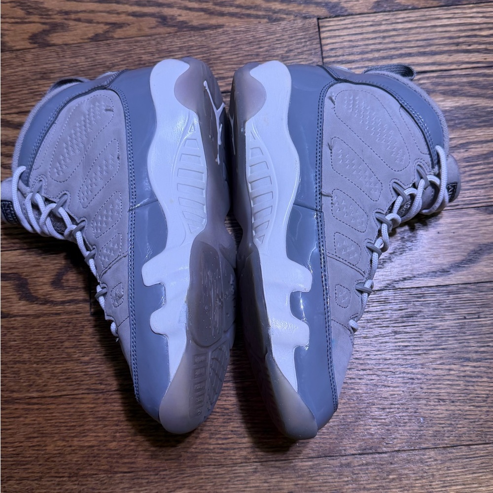 Air Jordan 9 Retro "Cool Grey" shoes size 5.5Y - Picture 2 of 6